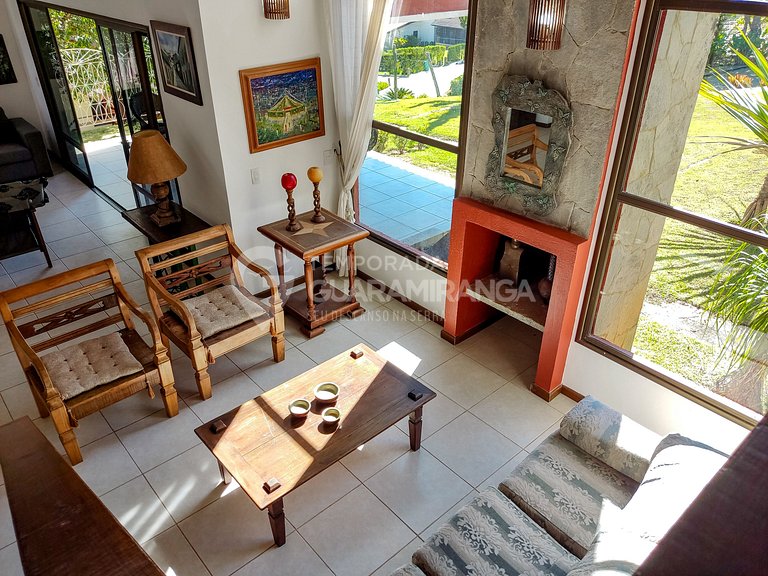 House with 5 Suites in Monte Flor Condo (House 09)