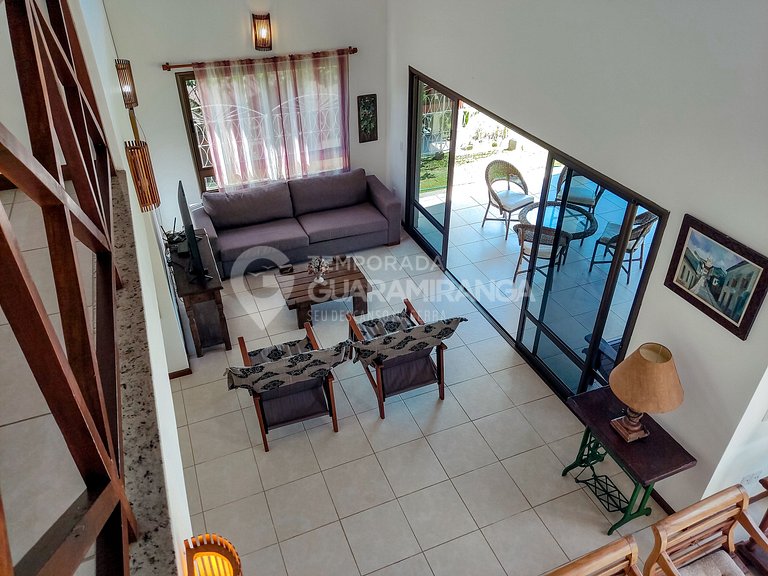 House with 5 Suites in Monte Flor Condo (House 09)