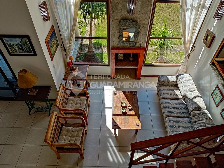 Casa com 05 suítes no Cond. Monte Flor (Casa 09)