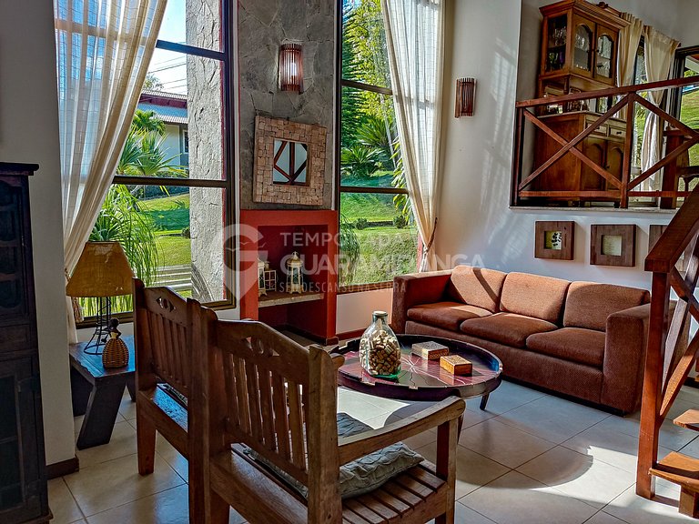 Casa con 5 Suites en el Condominio Monte Flor (Casa 08)