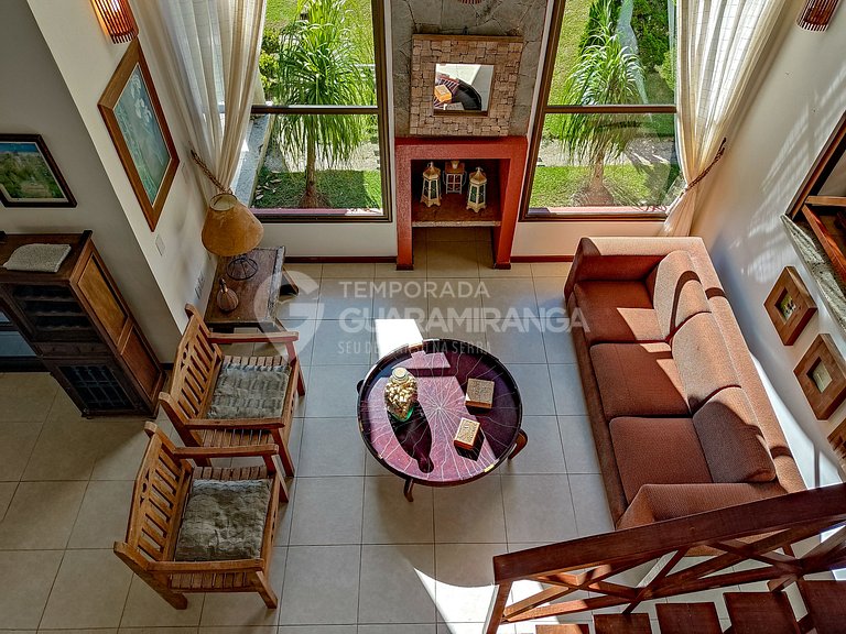 Casa con 5 Suites en el Condominio Monte Flor (Casa 08)