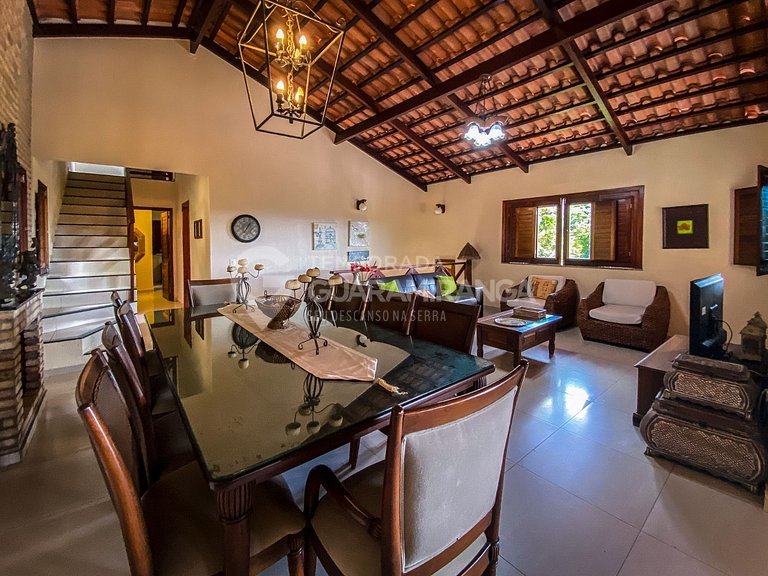 Mansão Villa Cysne (Casa 10 Cond. Euroville)