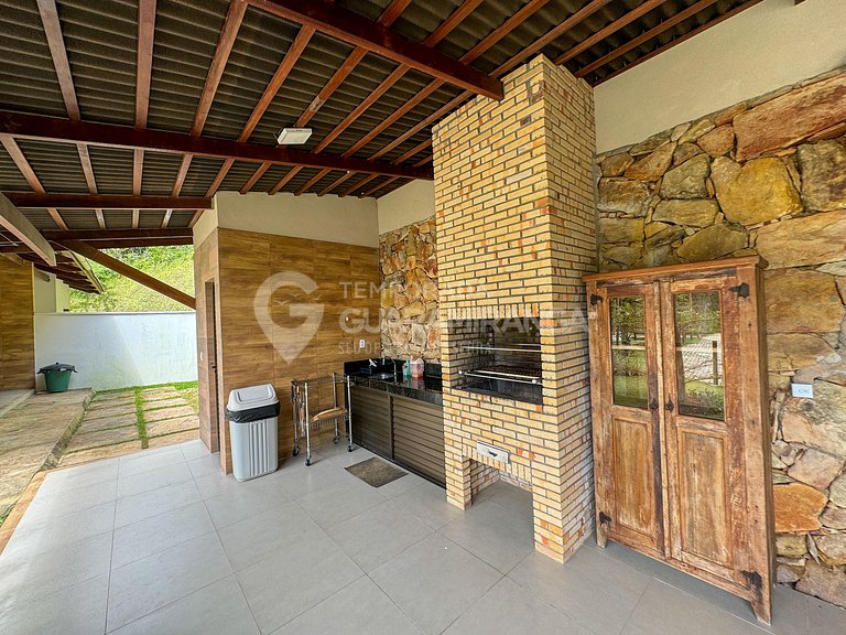 Casa 4 Suítes em Cond. de Luxo - 31 Cid. Jardins