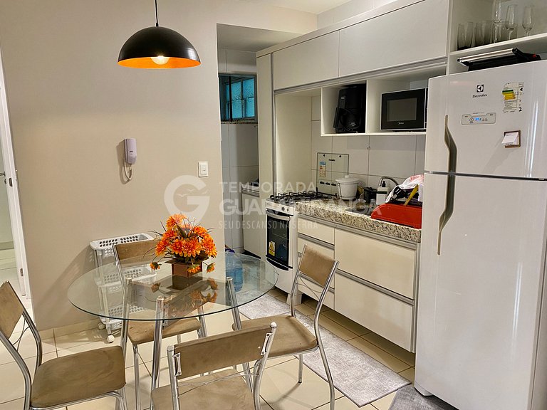 Apto Com Caramanchão Privativo - 305 Itaúna II