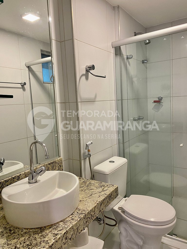 Apto Com Caramanchão Privativo - 305 Itaúna II