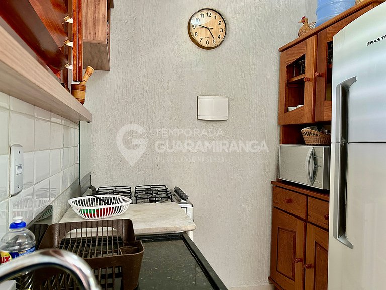 Apartamento com 2 quartos e vista para montanhas em Guaramir
