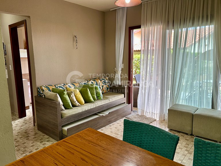 Apartamento com 2 quartos e deck privativo em Guaramiranga (