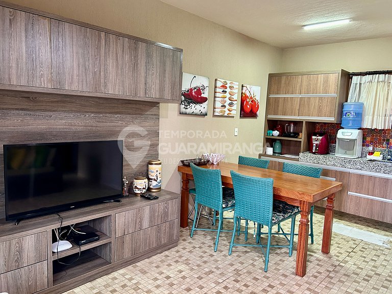 Apartamento com 2 quartos e deck privativo em Guaramiranga (