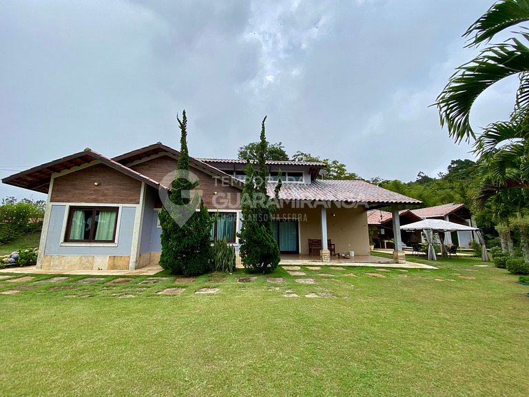 Chácara Les Saintes Maries