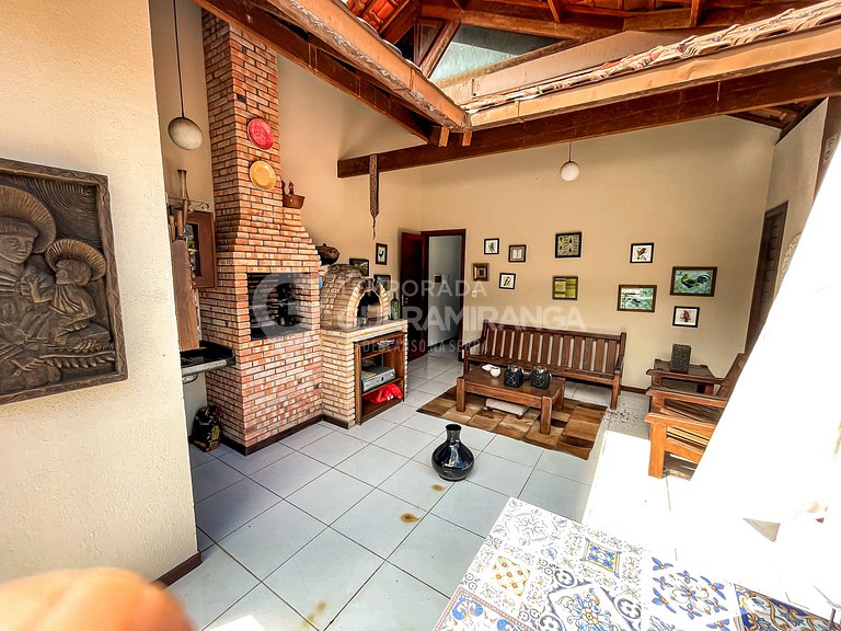 Triplex in Downtown Guaramiranga