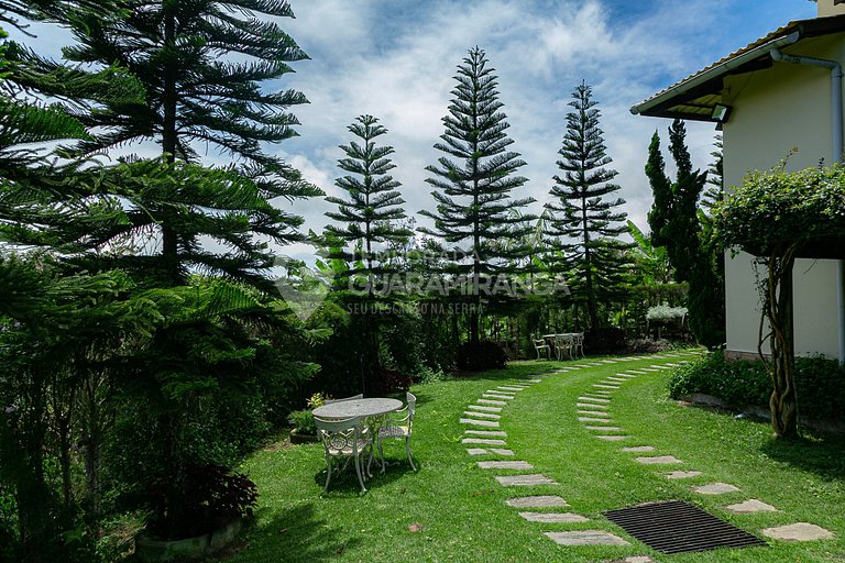 Casa com 5 suites e vista espetacular