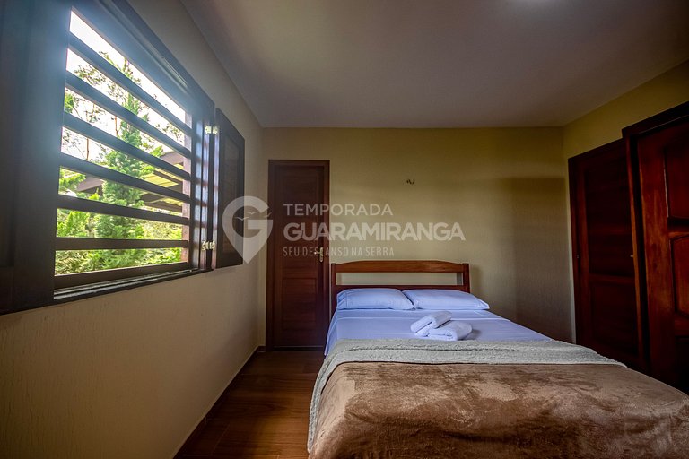 Casa con 5 suites y vista espectacular