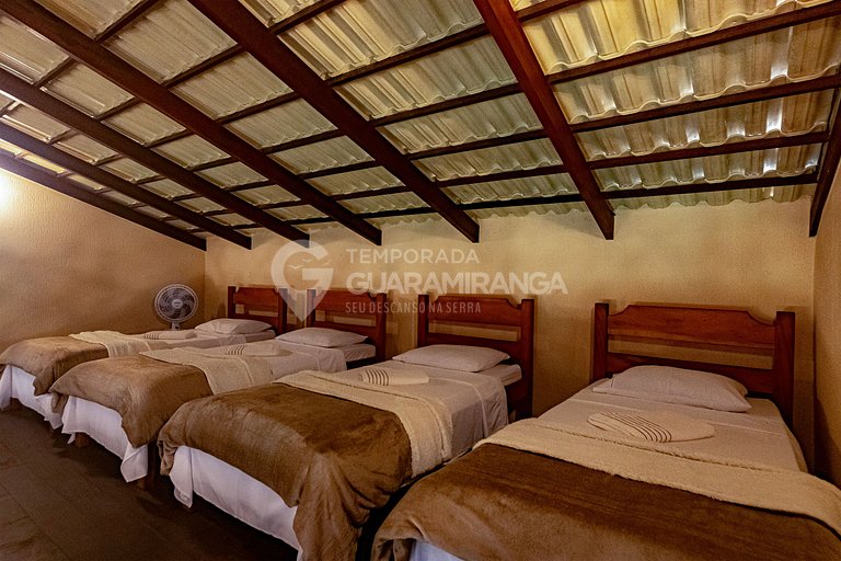Casa con 5 suites y vista espectacular