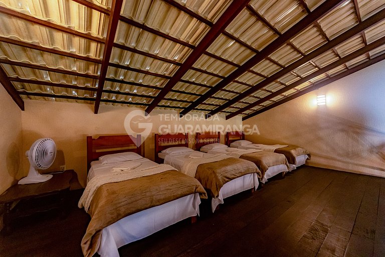 Casa con 5 suites y vista espectacular