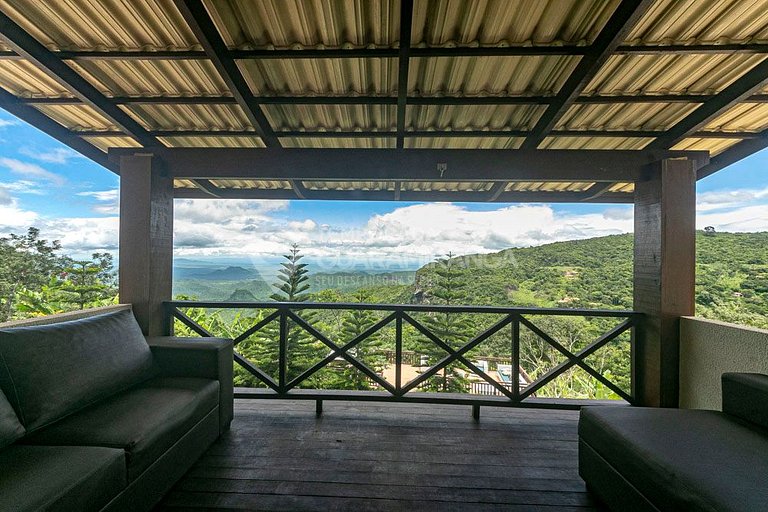 Casa con 5 suites y vista espectacular