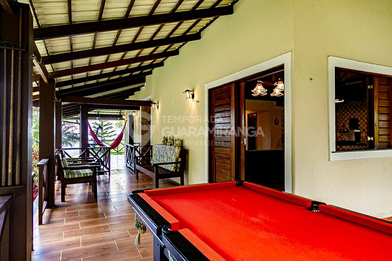 Casa con 5 suites y vista espectacular