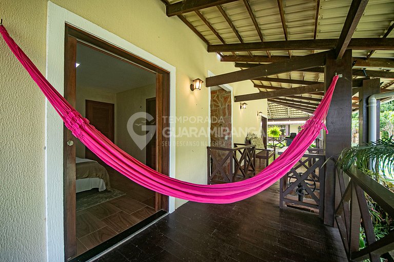 Casa con 5 suites y vista espectacular