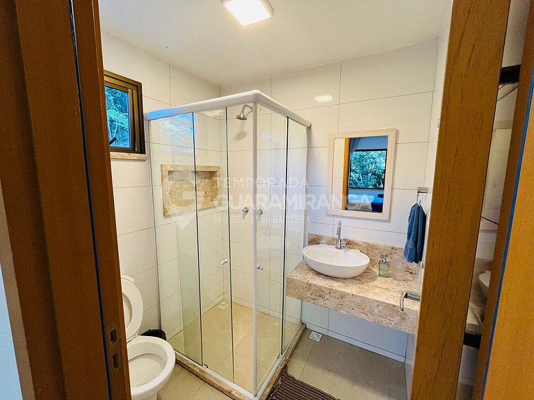House with 4 Suites in a Luxury Gated Community (Loft 32 – C
