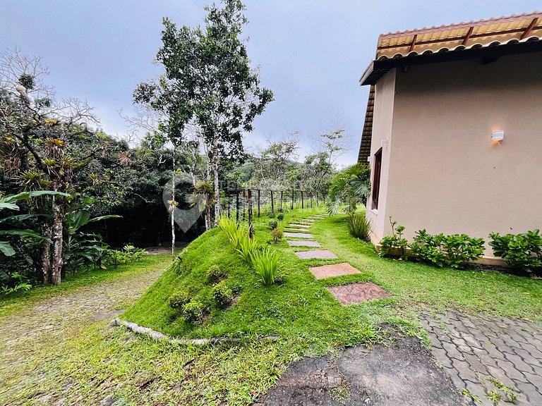 Chácara na serra com hidromassagem aquecida