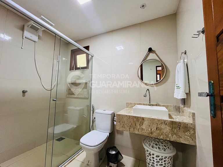 JK Estate – Heated Hot Tub and Stunning View