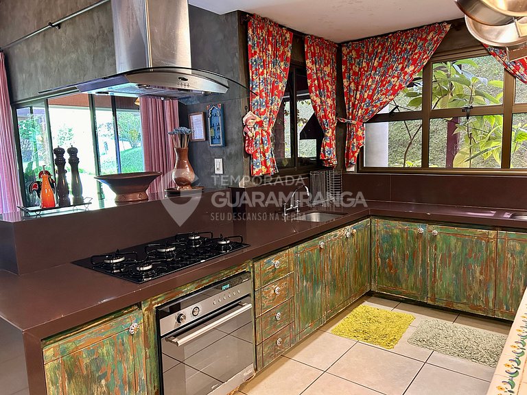Mansão com 6 suites no melhor condomínio de Guaramiranga. (C