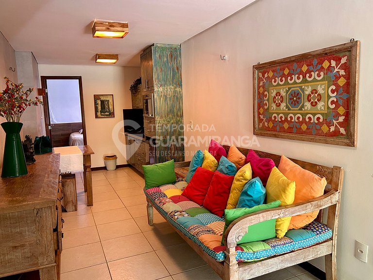 Mansion with 6 suites in the best condominium in Guaramirang