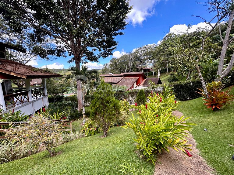 Mansión con 6 suites en el mejor condominio de Guaramiranga.