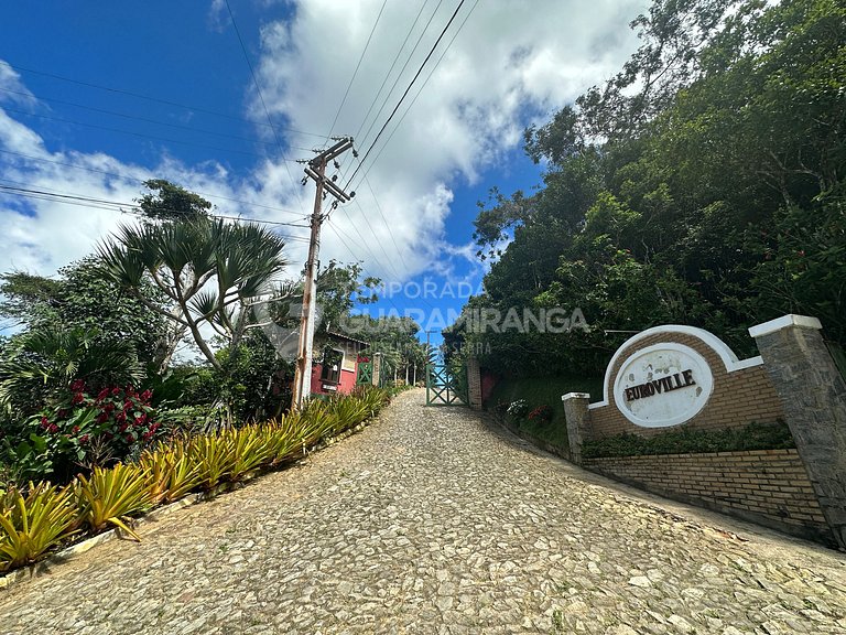 Mansão Vila da serra (Casa 10 Cond. Euroville)