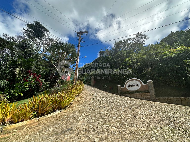 Mansão Vila da serra (Casa 10 Cond. Euroville)