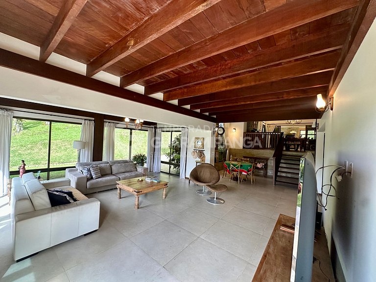 Dream House (Monte Flor Gated Community)