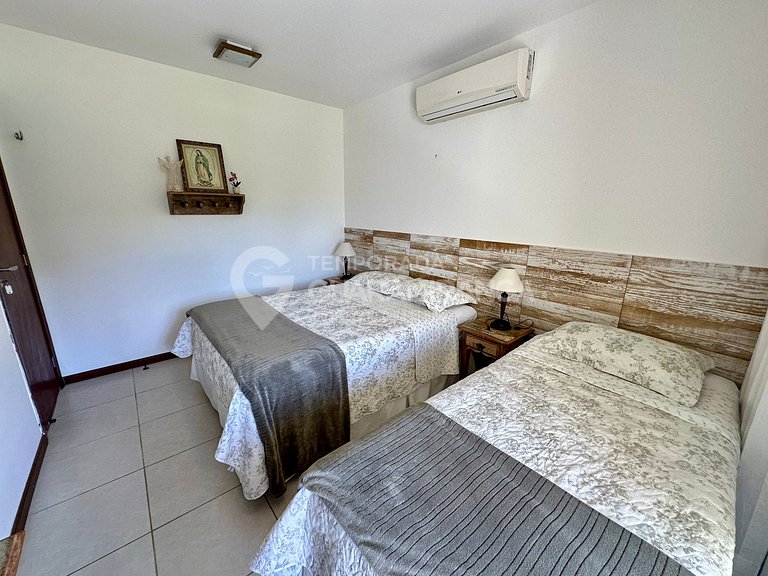Dream House (Monte Flor Gated Community)