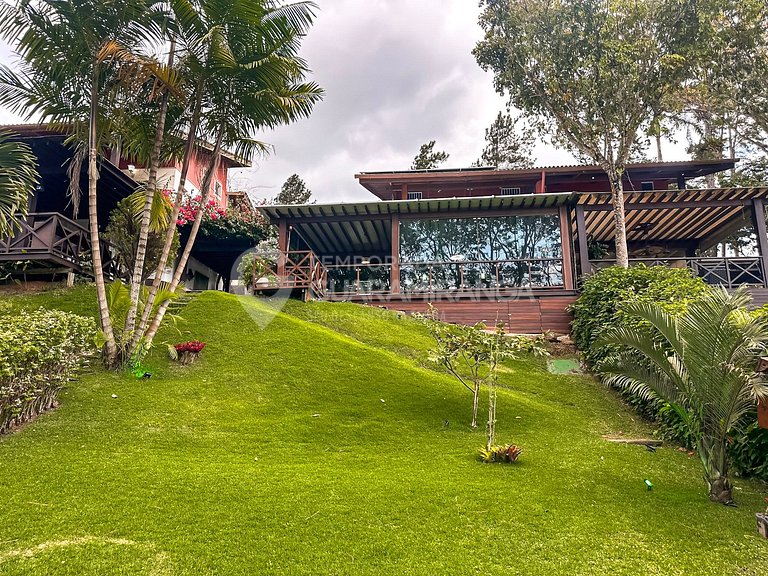 Loft -24: Jacuzzi & vista lago no melhor cond.