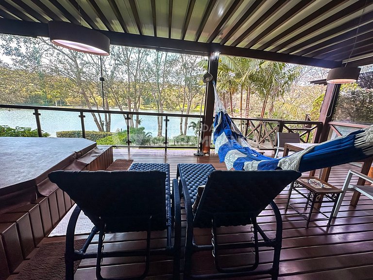 Loft with Jacuzzi and lake view in the best condo (Loft 24)