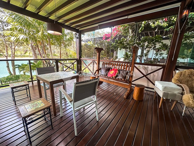 Loft -24: Jacuzzi & vista lago no melhor cond.