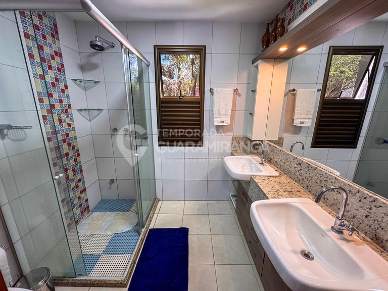 Loft -24: Jacuzzi & vista lago no melhor cond.