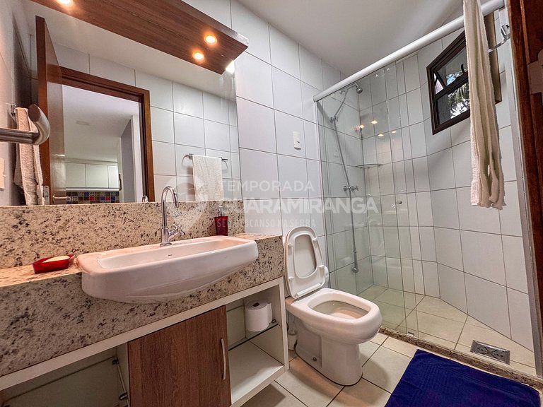 Loft with Jacuzzi and lake view in the best condo (Loft 24)