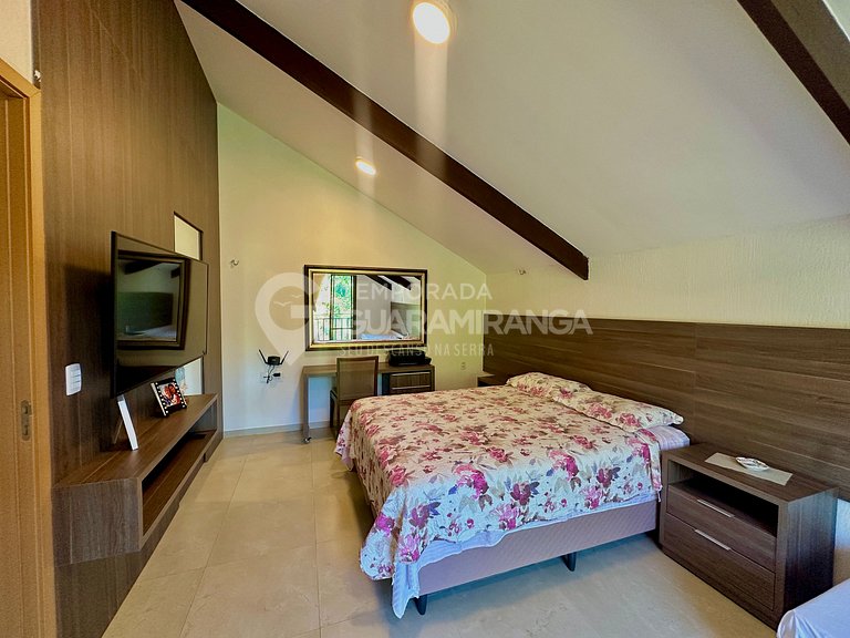 Loft com 5 suites apenas 1km do centro