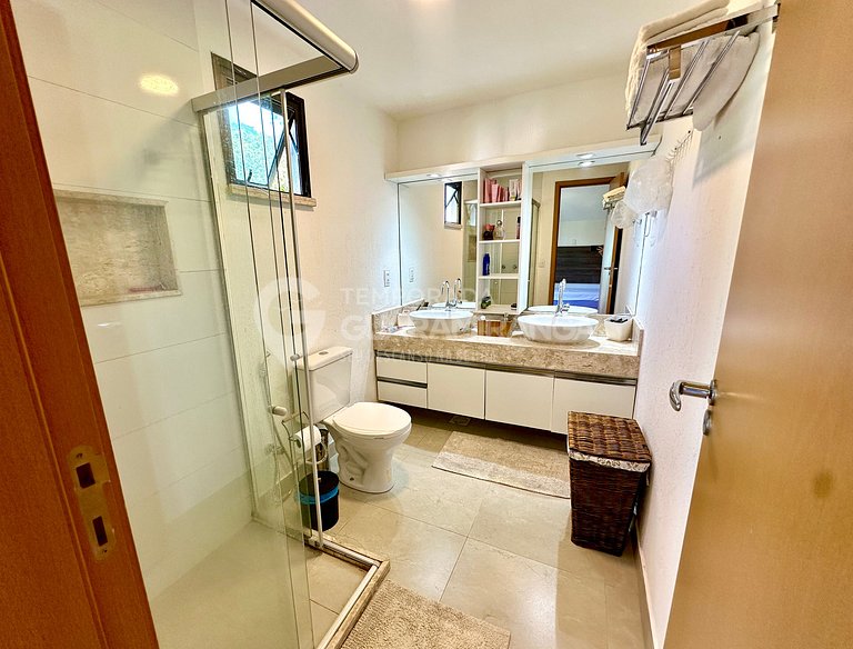 Loft con 5 suites a solo 1 km del centro