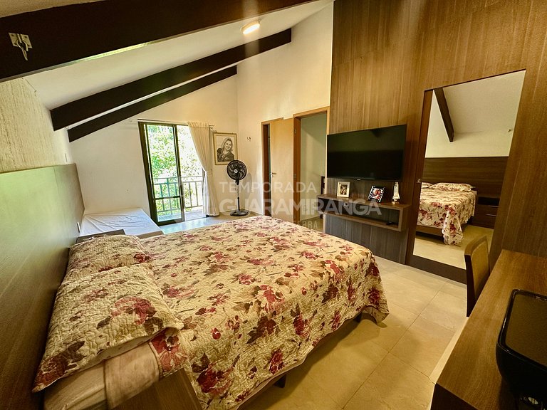 Loft com 5 suites apenas 1km do centro