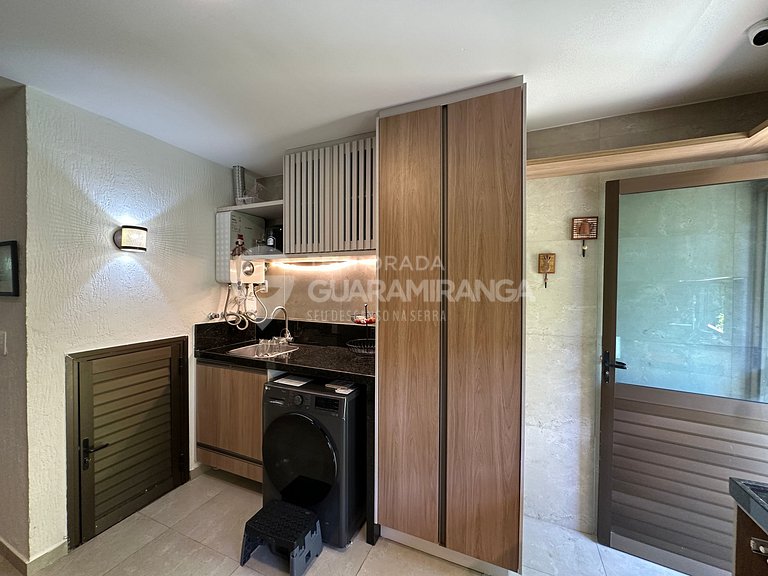 Loft con 5 suites a solo 1 km del centro