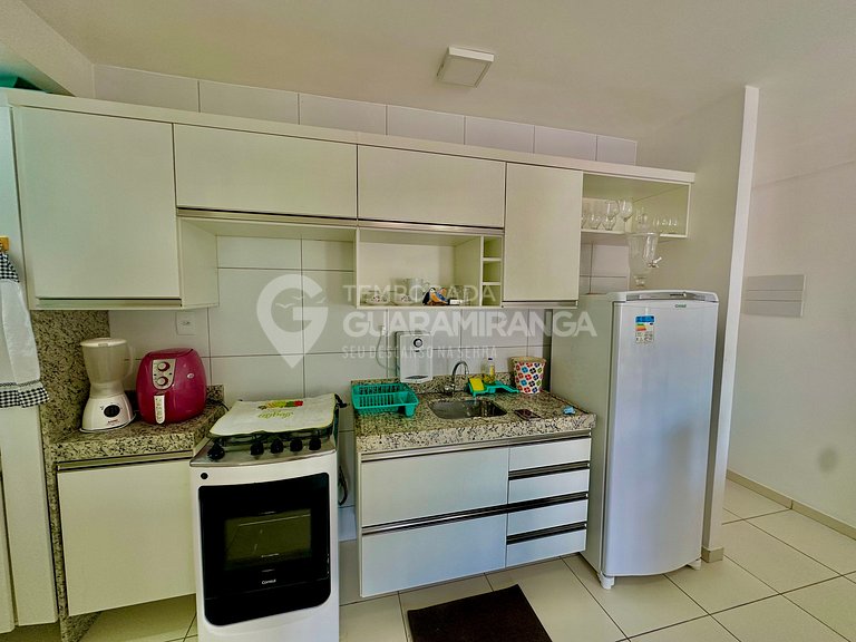 Apartamento frente rua - 2° andar