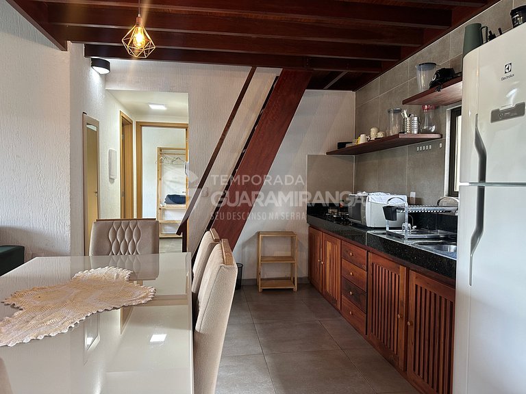 Apartamento 06 Montserrat - Vista para o Lago