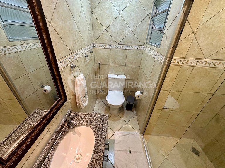 Duplex com 5 suites no centro de Guaramiranga