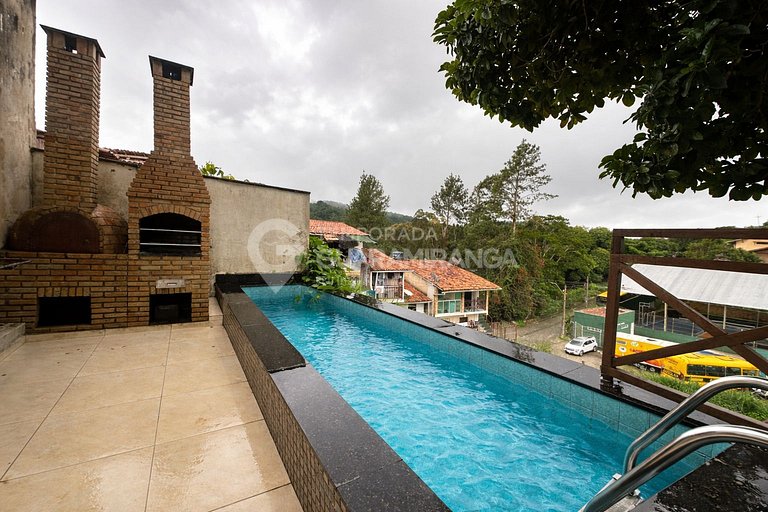 Duplex com 5 suites no centro de Guaramiranga