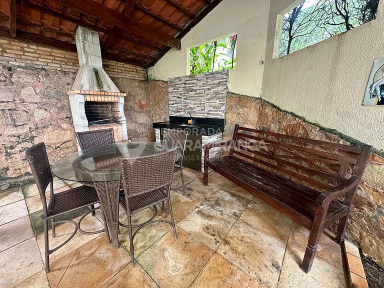 Chalé 06 Monte Verde – 3 quartos perto da praça