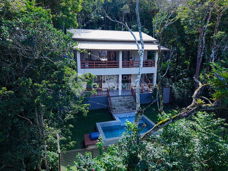 Casa 3 Suítes com Piscina Aquecida em Mulungu