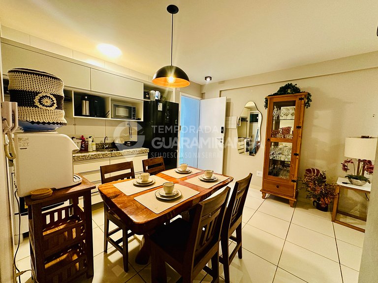 Apartment with Private Pergola (305 Itaúna II)