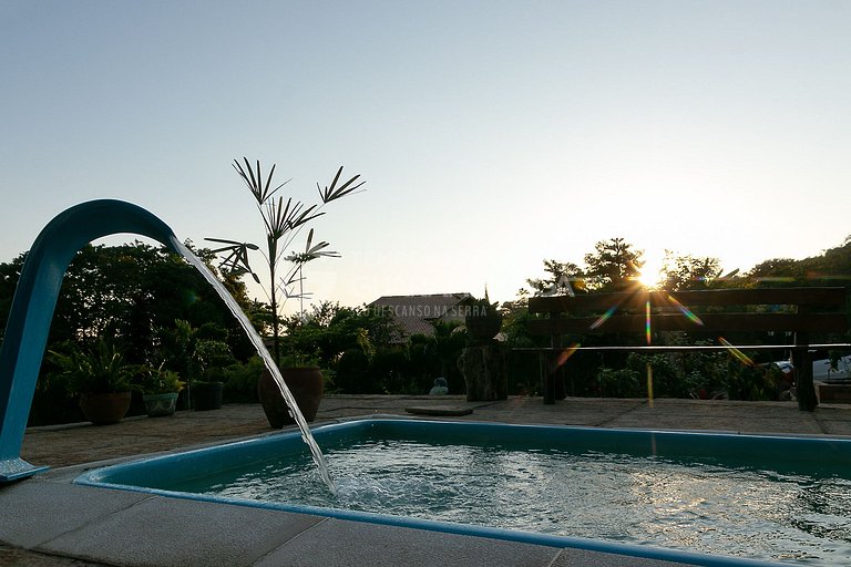 Casa com piscina aquecida em Guaramiranga. (Chácara Formosin